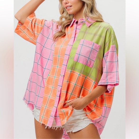 BiBi Sumner Plaid Collared Neck Half Sleeve Beachy Button Down Shirt - Picture 5 of 6
